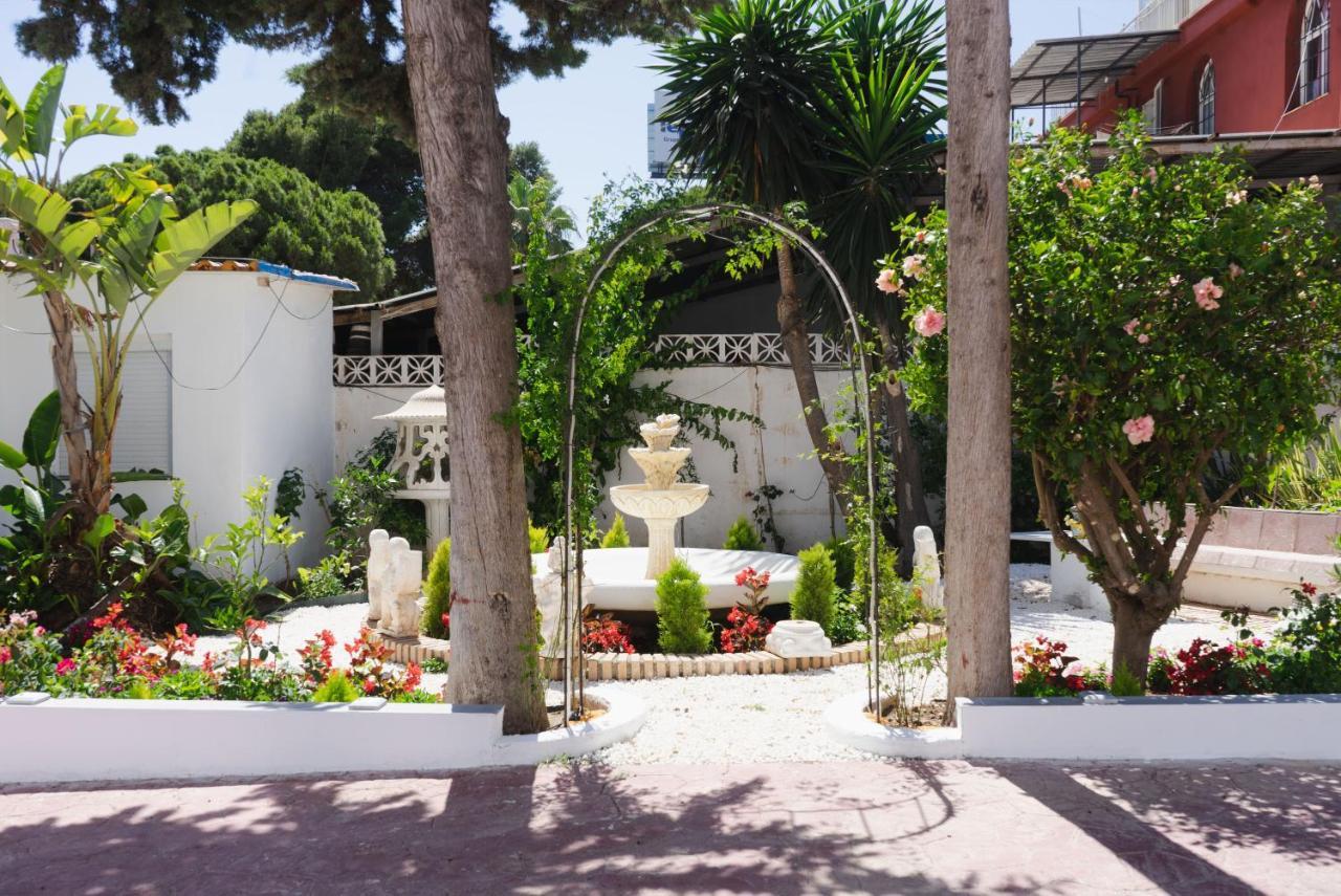 Rancho Grande Hotel Marbella Buitenkant foto