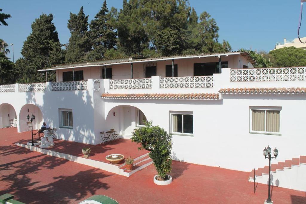 Rancho Grande Hotel Marbella Buitenkant foto