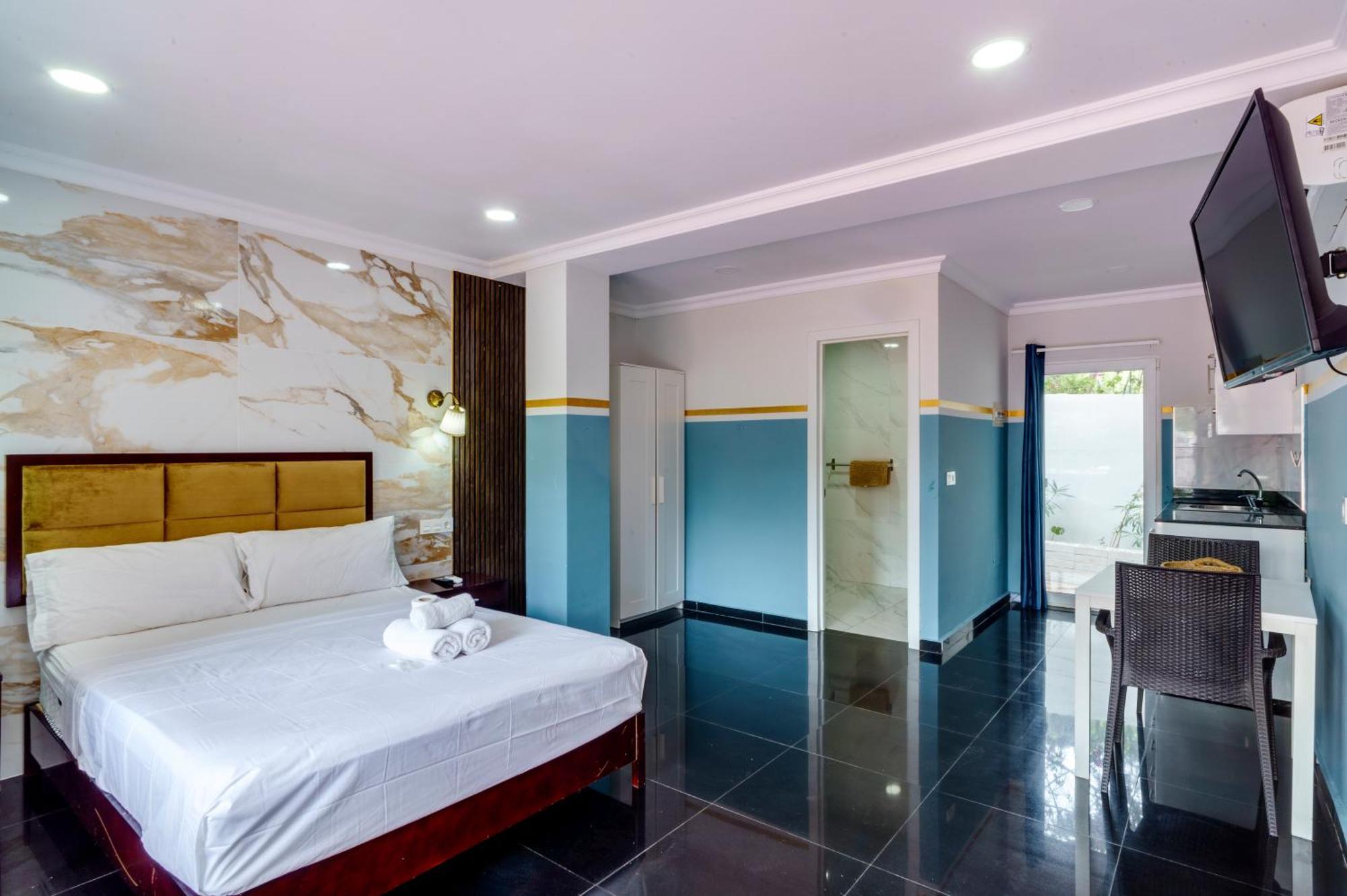 Rancho Grande Hotel Marbella Buitenkant foto